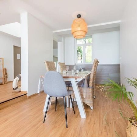 Les Pieds Dans L'Eau - Bel Appartement - Vue Mer Cancale Luaran gambar