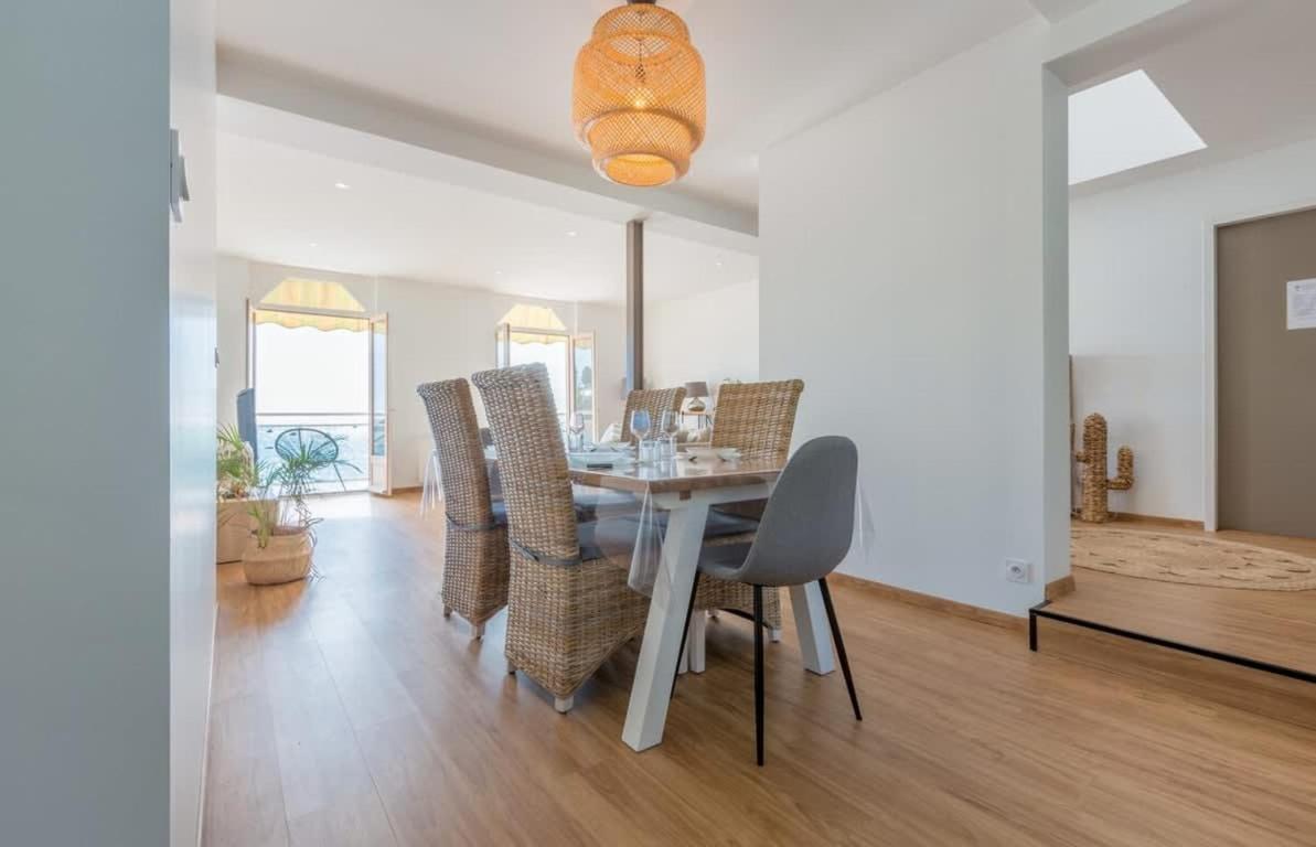 Les Pieds Dans L'Eau - Bel Appartement - Vue Mer Cancale Luaran gambar